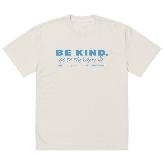 BE KIND oversized tee